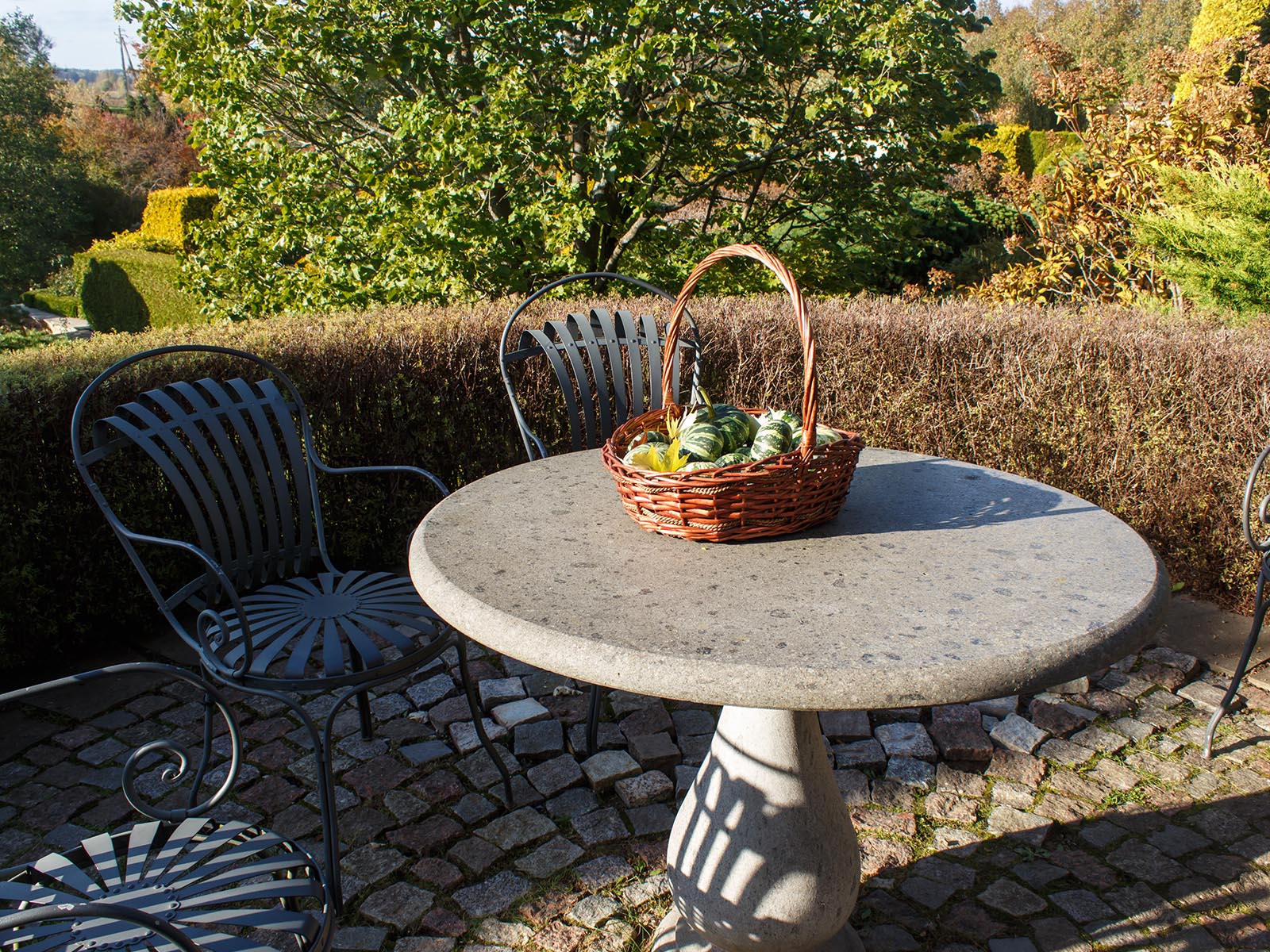 Outdoor Stone Tables & Chairs